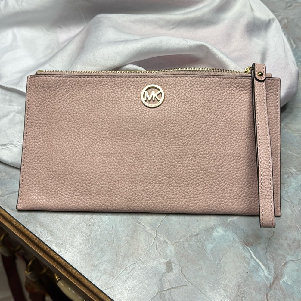 Michael Kors wallet